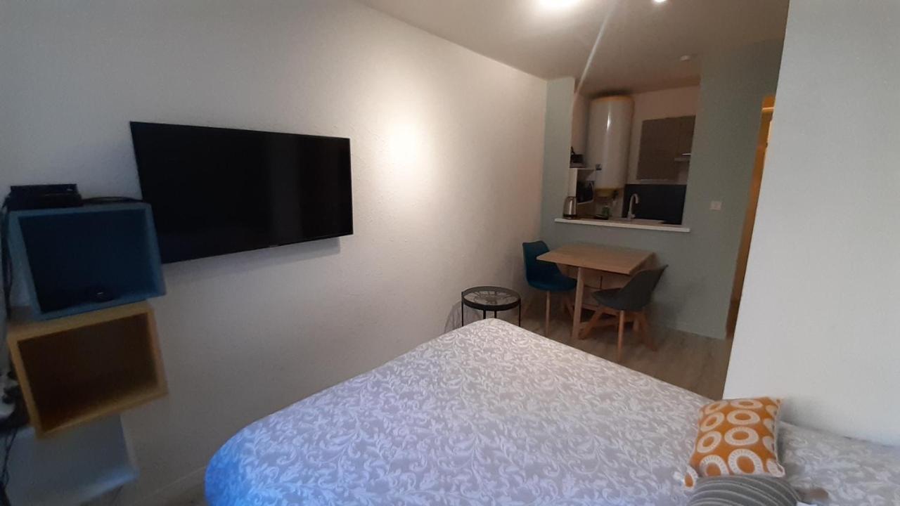 Studio 302 Au 15 Rue Battant A Безансон Екстер'єр фото